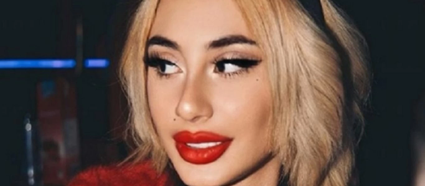 Ποια είναι η πραγματική σχέση της εγγονής του Α.Τσοχατζόπουλου με τον παππού της και γιατί άλλαξε το επίθετό της; (φωτο)